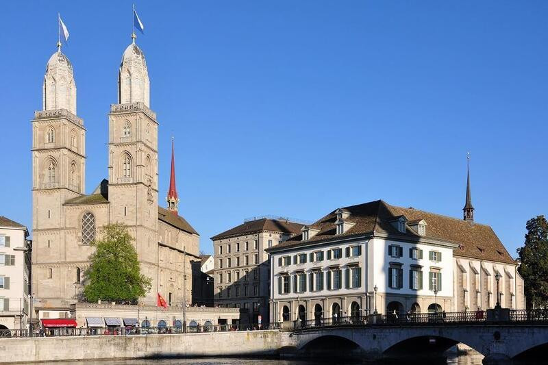 Nhà thờ Grossmünster nổi tiếng của Zurich 